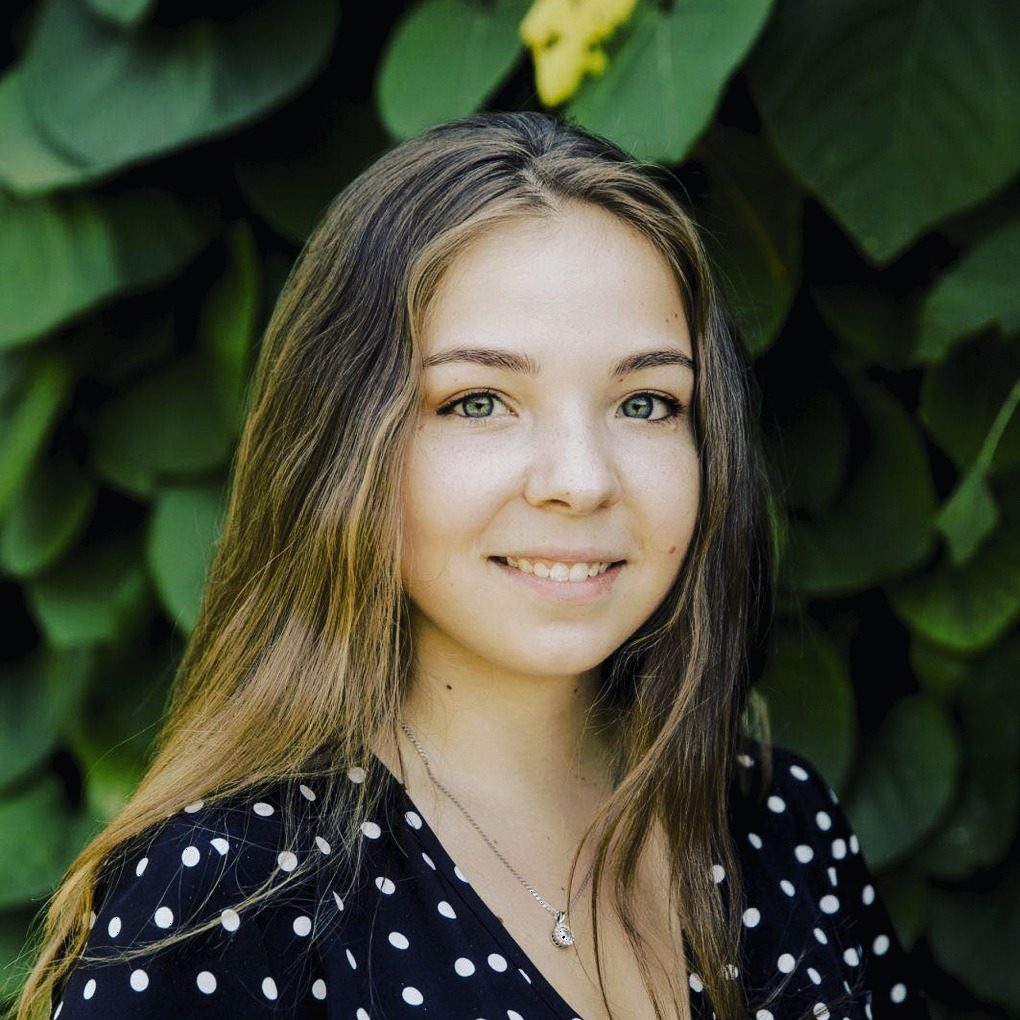 Олеся Кузовова